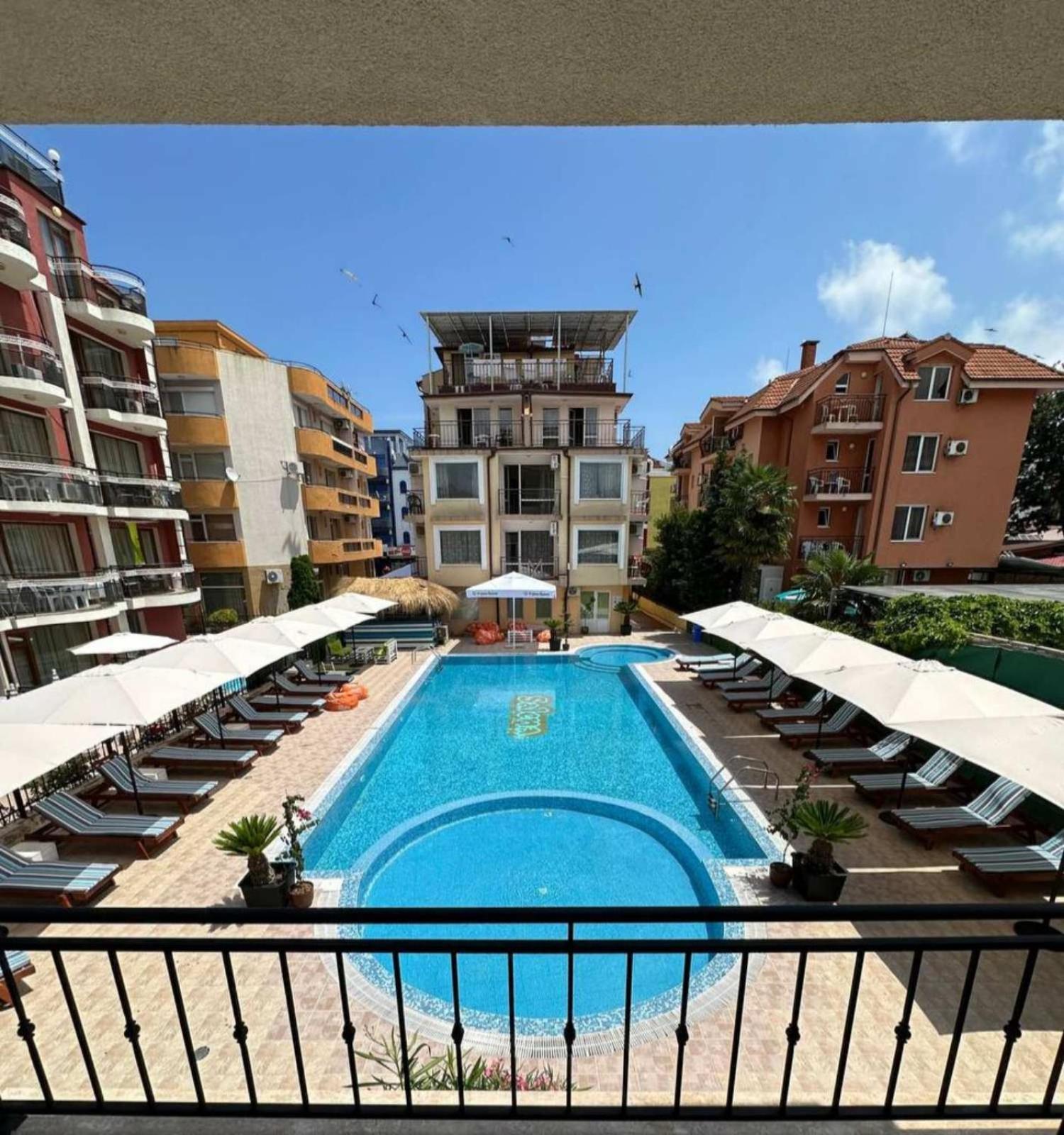 Salena Beach Hotel Primorsko Exterior photo