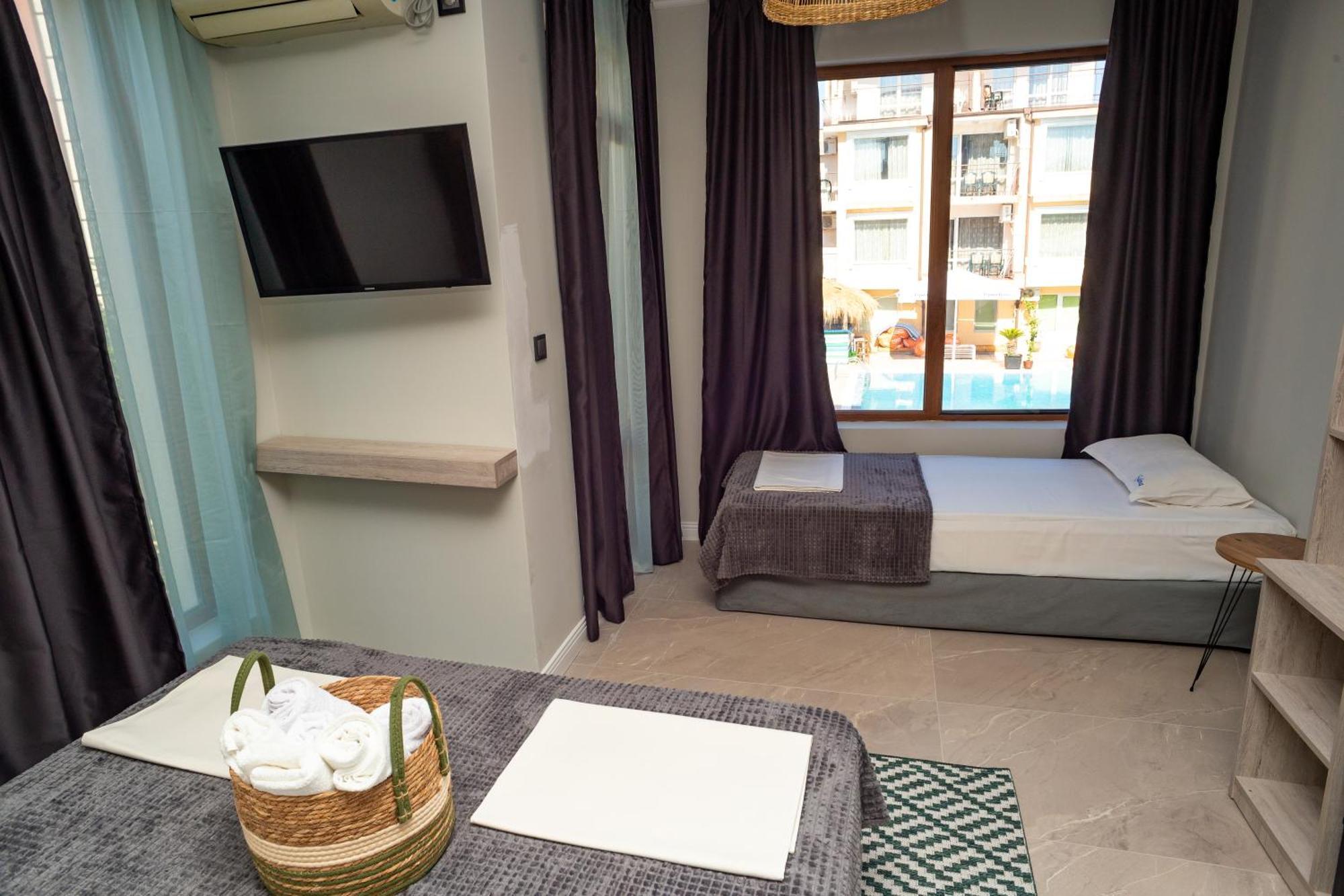 Salena Beach Hotel Primorsko Exterior photo