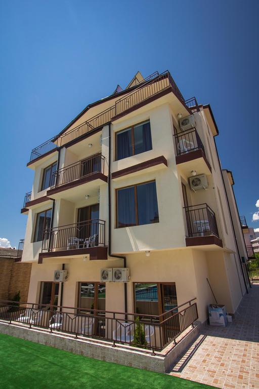 Salena Beach Hotel Primorsko Exterior photo